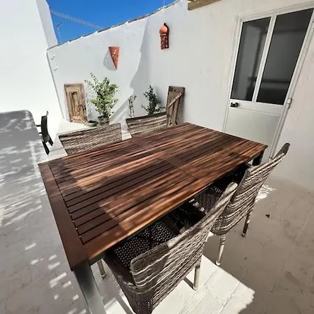 Casa Porta Velha 2 Bed 塔维拉